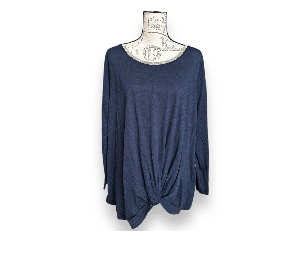 New Seven 7 Navy Knot Front Top Silver Embellished Plus 1X
